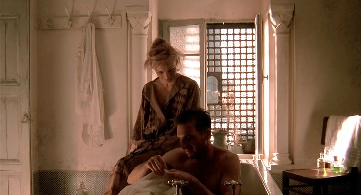 siloe's tweet photo. @ATRightMovies The English Patient https://t.co/MatV5Ti88V