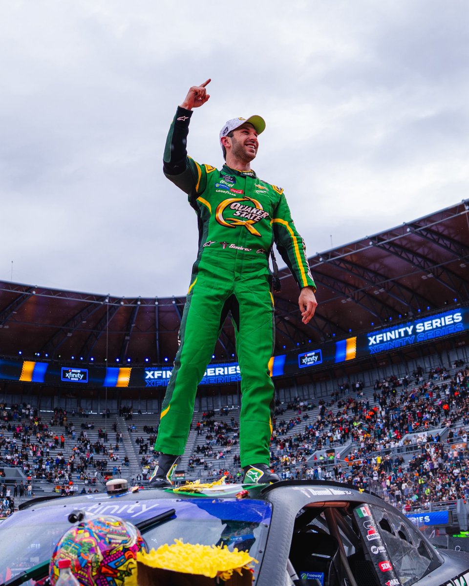 ⭐REYPICKS1_⭐ tweet media