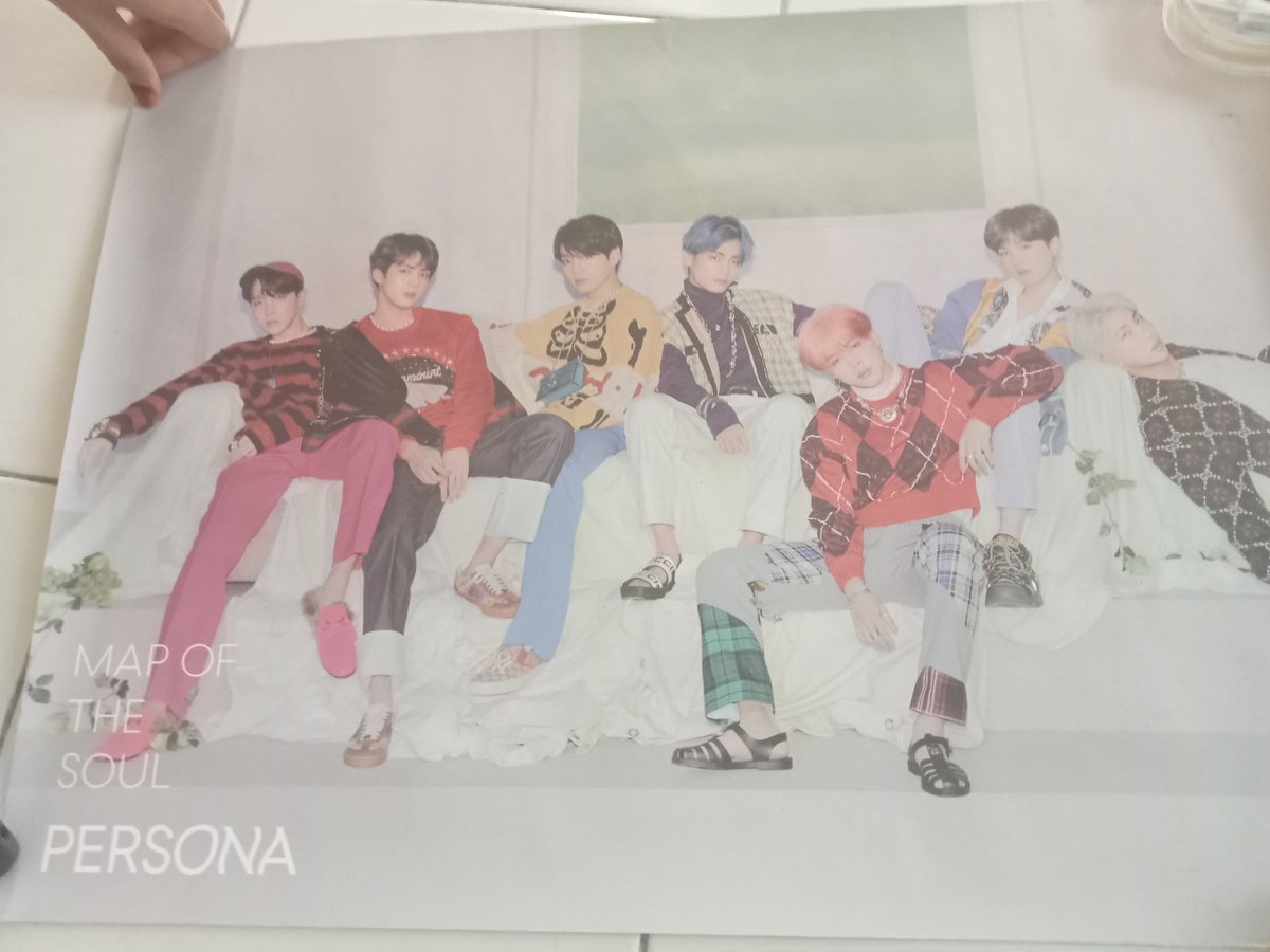 ryhnd00y's tweet photo. gais kalo ada yang mau poster kpop Taeyong sm BTS free DM aku ya.
📌Bjb https://t.co/NemQT9w17b