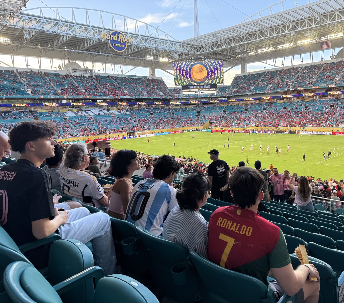 Gary Meenaghan tweet media