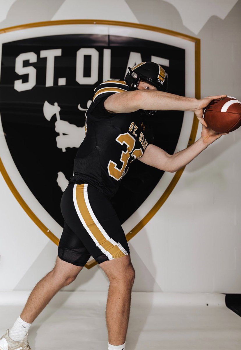BostonMeyer (@thebostonmeyer) on Twitter photo I’m grateful to have received my first offer to play college football at <a href="/StOlafFB/">St. Olaf Football</a> Thank you <a href="/mkleinschrodt20/">Mitchell Kleinschrodt</a> and the coaching staff for blessing me with this opportunity! <a href="/KatoEastFB/">Mankato East FB</a> <a href="/PrepRedzoneMN/">Prep Redzone Minnesota</a> <a href="/OJW_Scouting/">PrepRedzone Oliver</a> <a href="/MNFBSpotlight/">MNFootballSpotlight</a> I’m grateful to have received my first offer to play college football at <a href="/StOlafFB/">St. Olaf Football</a> Thank you <a href="/mkleinschrodt20/">Mitchell Kleinschrodt</a> and the coaching staff for blessing me with this opportunity! <a href="/KatoEastFB/">Mankato East FB</a> <a href="/PrepRedzoneMN/">Prep Redzone Minnesota</a> <a href="/OJW_Scouting/">PrepRedzone Oliver</a> <a href="/MNFBSpotlight/">MNFootballSpotlight</a>