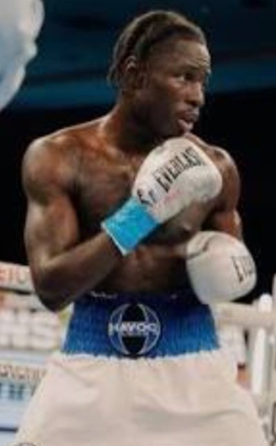 Randy Gordon (@commishrandyg) on Twitter photo Main event winner Richardson Hitchins, & co-feature attraction Andy Cruz put on Master Classes in the Theater at MSG.
Hitch may be the best 140lb'er out there; Cruz may be the best--yes, the BEST--at 135lbs.
#boxing
<a href="/ringmagazine/">Ring Magazine</a>
<a href="/SiriusXMBoxing/">SiriusXM Boxing</a> Main event winner Richardson Hitchins, & co-feature attraction Andy Cruz put on Master Classes in the Theater at MSG.
Hitch may be the best 140lb'er out there; Cruz may be the best--yes, the BEST--at 135lbs.
#boxing
<a href="/ringmagazine/">Ring Magazine</a>
<a href="/SiriusXMBoxing/">SiriusXM Boxing</a>