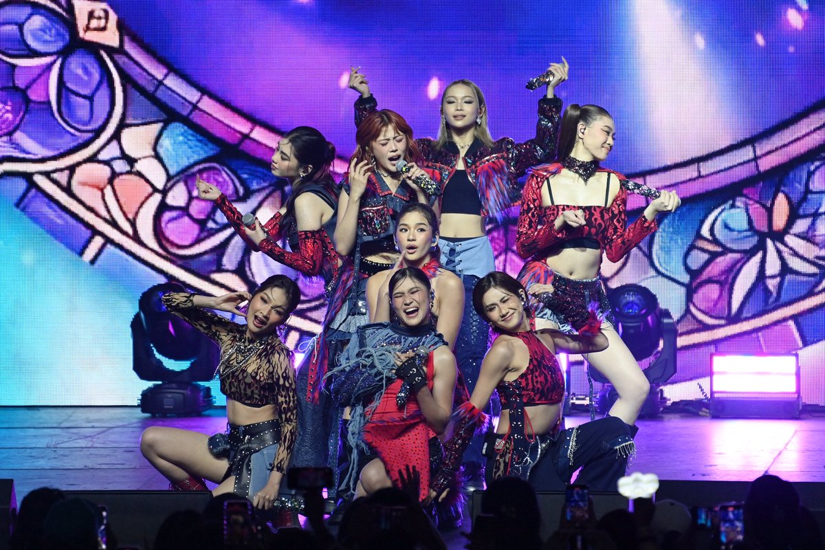 peacock_theater's tweet photo. Salamat BINI and all the Blooms for bringing the energy all night at Peacock Theater!

#BINIverseWorldTour2025
#BINI_LosAngeles 

📸: Juan Ocampo https://t.co/OpGeclUz5L
