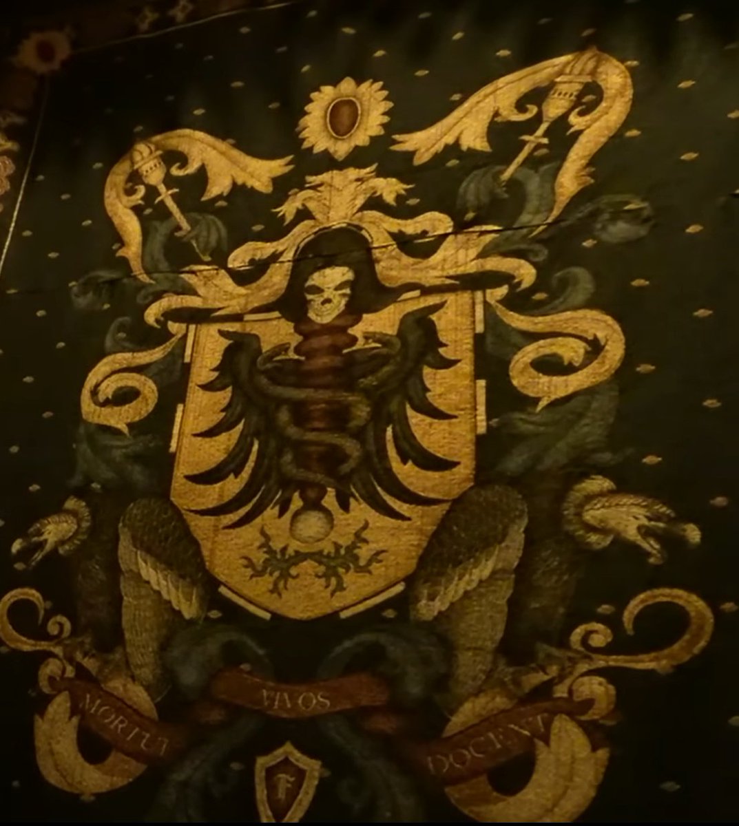 "Mortui vivos docent" - the dead teach the living. This family motto justified every grave they robbed, every corpse they used for their own experiments. The family used these words to sleep at night. 

#MonstersUnchained #EpicUniverse