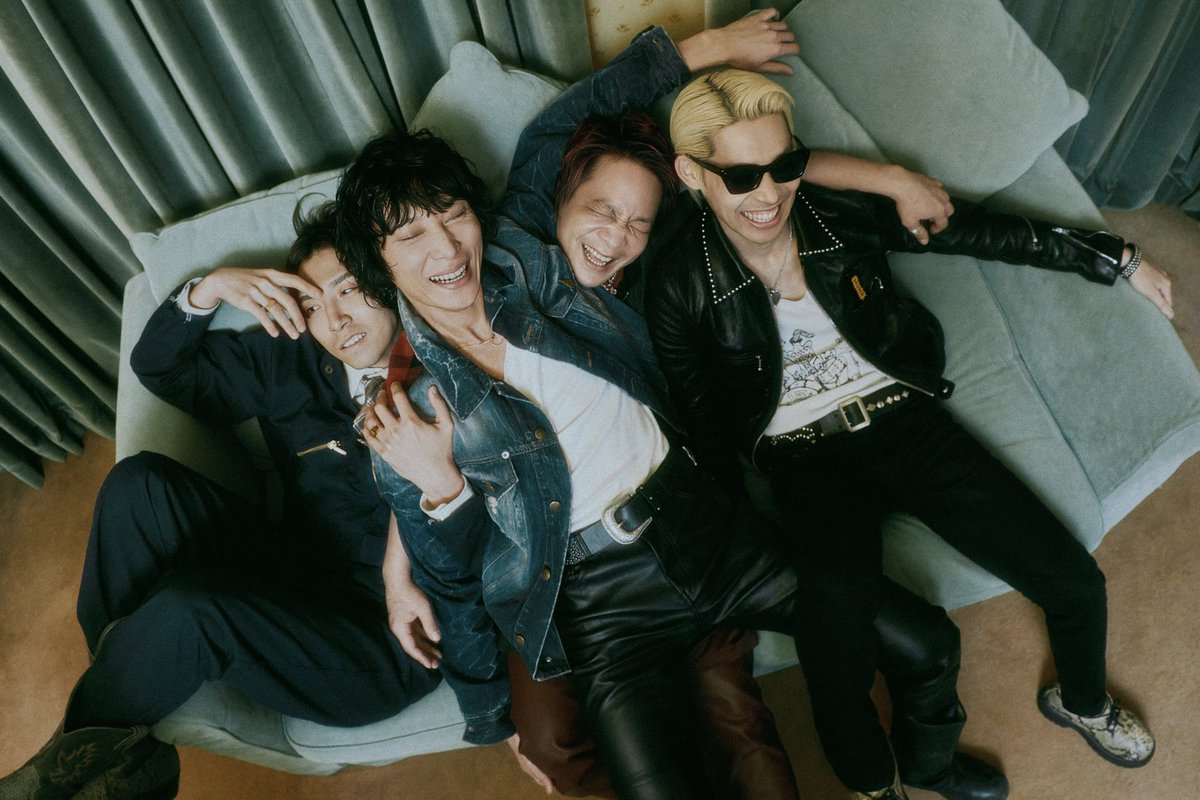 go!go!vanillas トラックジャケット L ネイビー