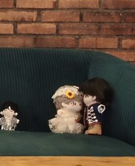 veaufifultete's tweet image. 144p taekook in their own world 

😆
@momoXpiggy