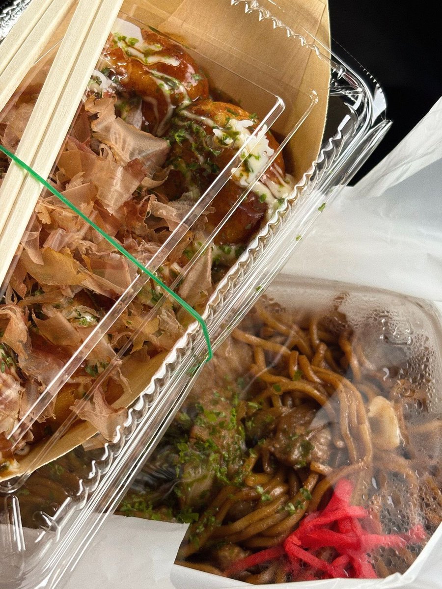 petaIfleur's tweet image. Got the goods na, thanks sa pa lunch bff! 🤍