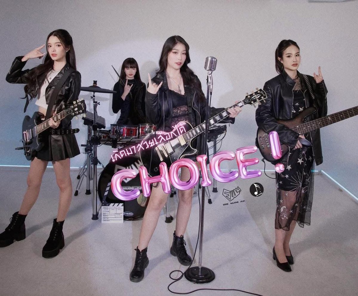 EWalkingman's tweet image. 👀ชม MV 🎬 : youtu.be/Zd0Tewos_FA?si…  #เกิดมาสวยเลือกได้ CHOICE ! ” เพราะเธอดันเกิดมาสวยเลือกได้ขนาดนี้ก็คงไม่แปลกที่ใครต่อใครจะชอบเธอ! ฉันเป็นคนเดียวได้ไหมเธอ...เพลงเกิดมาสวยเลือกได้ ( CHOICE !) ผลงานล่าสุดจาก EDDIEWALKINGMAN
#เพลงไทย #เพลงใหม่มาแรง
#MCNSolutionOne#เกิดมาสวยเลือ