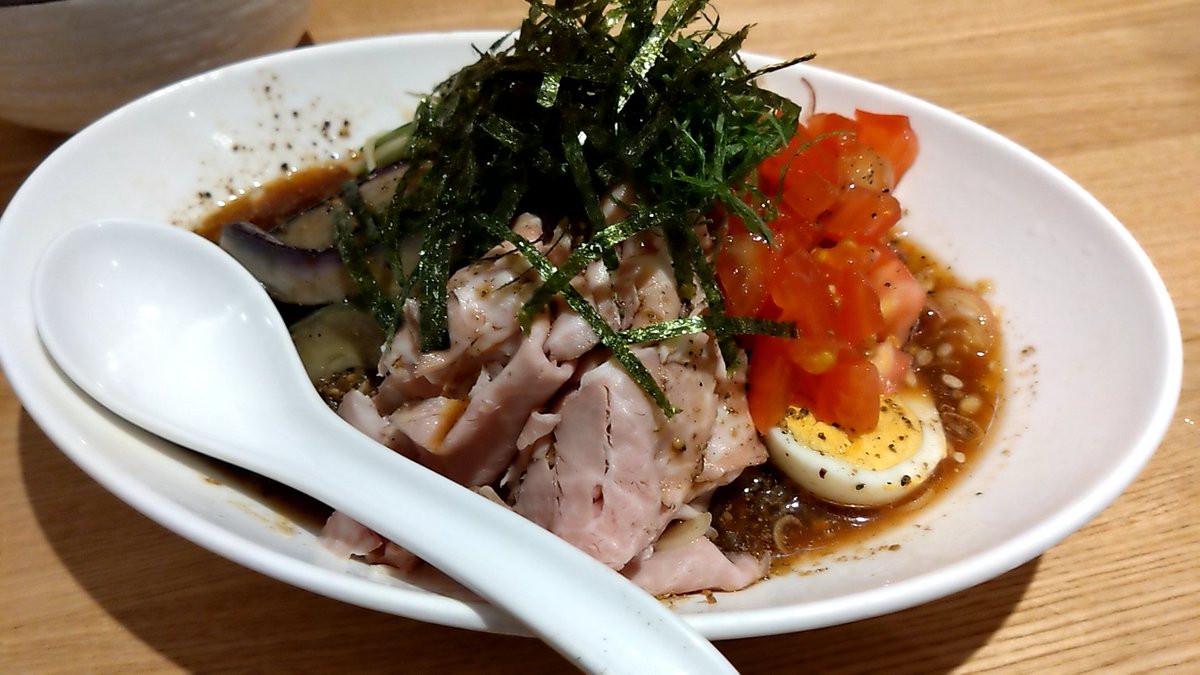 ThereWithout's tweet photo. 昼らぁ 静岡市葵区
ラーメン ABE's さん
和風冷やし中華＋チャーシュー丼
夏に食べたい冷や中がここにある❗️
まちがいなくうまい❗️
ごちそうさまでした❗️人(*´ω｀*) https://t.co/N5HsASCAaZ