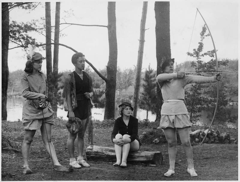 LRonLacy's tweet photo. In #JUNE 1934
‘FERA Camps for Unemployed Women; New Hampshire, “Robin Hood”’
Federal Emergency Relief Administration
June 1934
Franklin D. Roosevelt Presidential Library &amp; Museum
#FERA #TheNewDeal #SheSheShe #FederalEmergencyReliefAdministration #blackandwhitephotography https://t.co/cS2khWw5JA