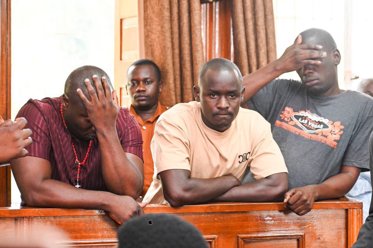 Sunday prayers for you comrades. Hang in there 🙏 Someday, everything will be alright!
#FreeAllPoliticalPrisoners