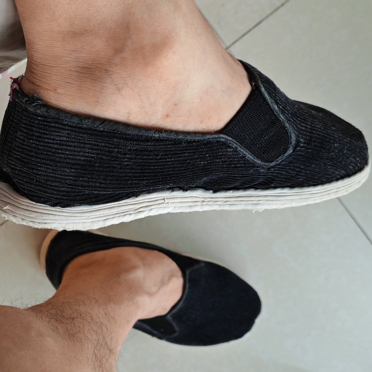 不谢合脚 tweet media