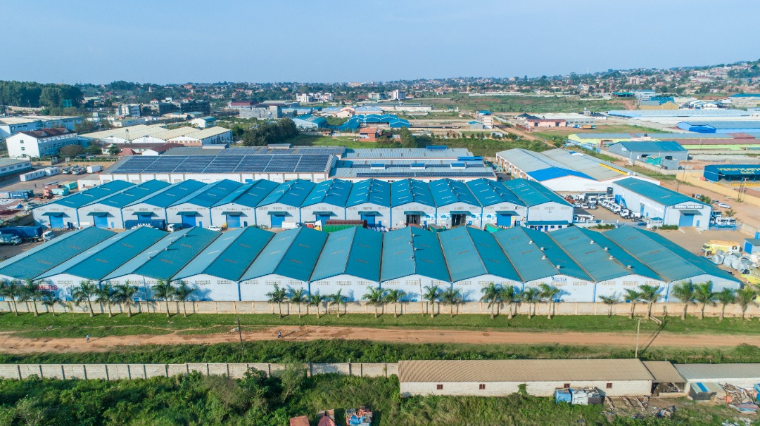Anite__Evelyn's tweet image. Uganda now has 50,000 factories employing 1.2m Ugandans, which is more than all the 490,000 our public service jobs.our children manufacture quality goods.
As we prepare to have a minimum wage,what do you propose should be a decent pay for the factory workers.