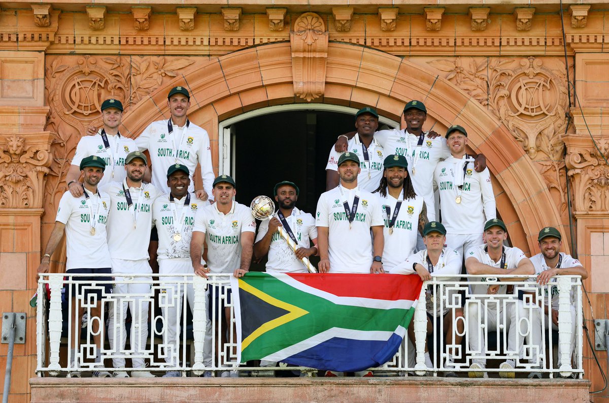 A POWERFUL PICTURE FOR SOUTH AFRICAN CRICKET HISTORY 🥶 #WTCFinal #SAvAUS