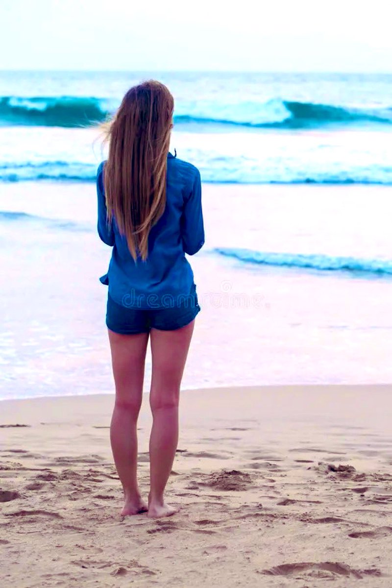 maxstrada57's tweet image. Il mare ci insegna:
L’amore vero è
come le onde.
Va,torna,resta.
E in una domenica
d’estate, tutto
sembra possibile
#BuongiornoATutti ☕️
#ScrivoQuelCheSento 💕