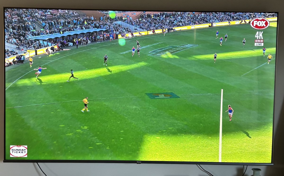 strosh33's tweet image. Port kicked a goal 11 seconds after this. 

☠️