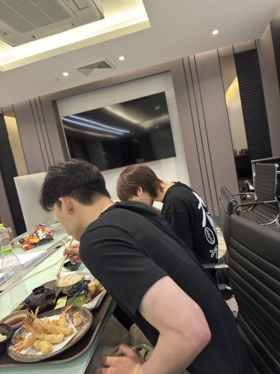 WE ARE FINALLY IN THE ME AND THEE ERA 

MEnTHEE FIRST READ 
#MeAndTheeSeries