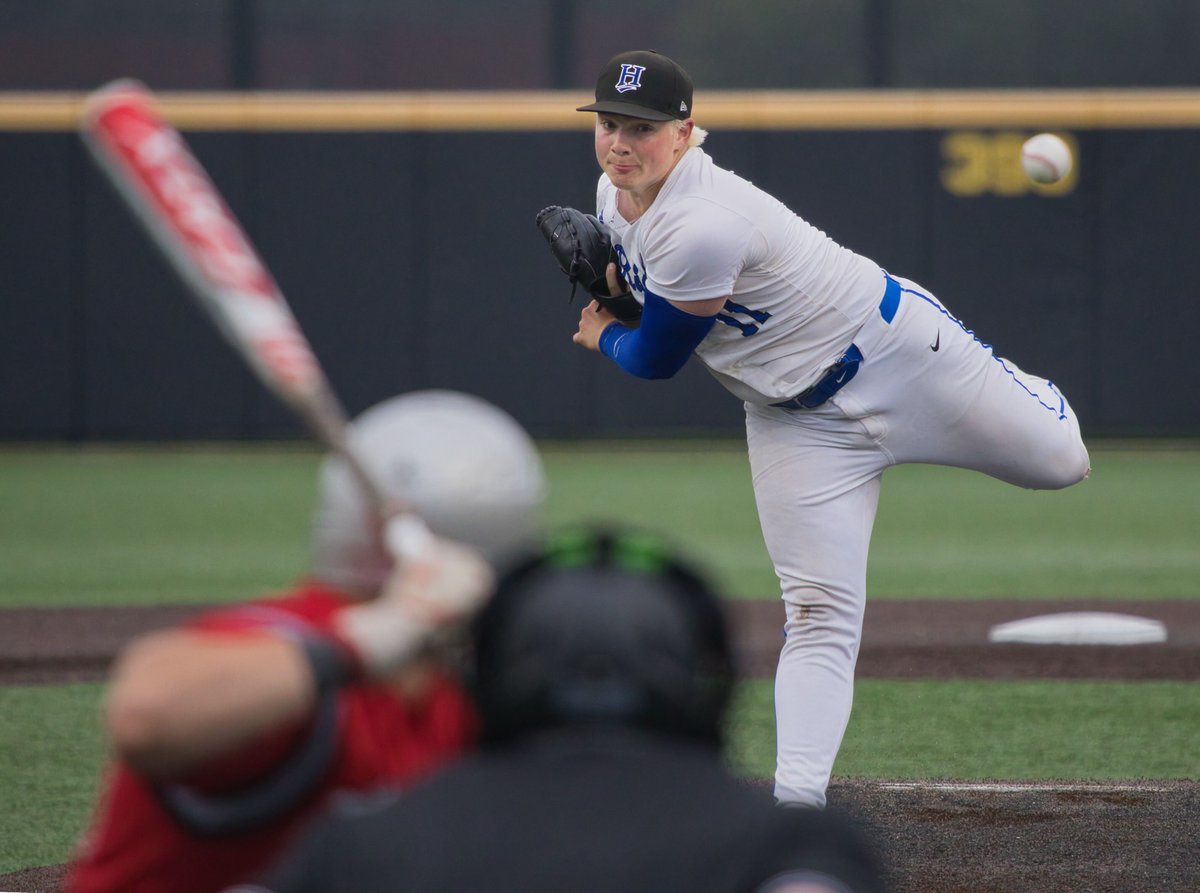 Southern Tier Sports Report (@tierreport) on Twitter photo STATE CHAMPIONS: HORSEHEADS WINS 2ND STATE TITLE IN PROGRAM HISTORY IN COACH LIMONCELLI'S FINAL GAME (24 PHOTOS). . . <a href="/HorseheadsAD/">Horseheads Athletics</a> <a href="/HhdsSchools/">Horseheads Schools</a>
stsportsreport.com/index_get.php?…
Photo gallery from the game: brianfees.smugmug.com/HORSEHEADS-BAS… STATE CHAMPIONS: HORSEHEADS WINS 2ND STATE TITLE IN PROGRAM HISTORY IN COACH LIMONCELLI'S FINAL GAME (24 PHOTOS). . . <a href="/HorseheadsAD/">Horseheads Athletics</a> <a href="/HhdsSchools/">Horseheads Schools</a>
stsportsreport.com/index_get.php?…
Photo gallery from the game: brianfees.smugmug.com/HORSEHEADS-BAS…