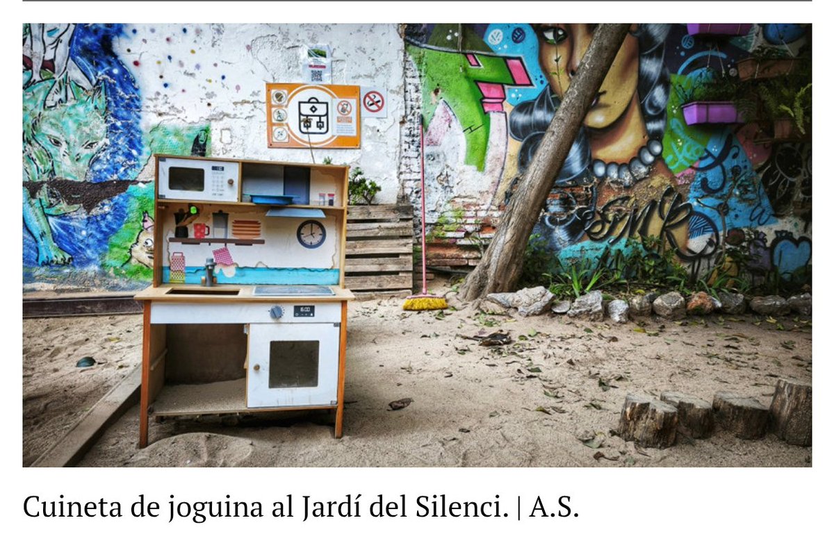 "I quan passa això, continuo veient sempre, al meu costat, la meva primera amiga, l'Imma." 🥀

La meva cuineta de portes blaves

independent.cat/noticia/101880…