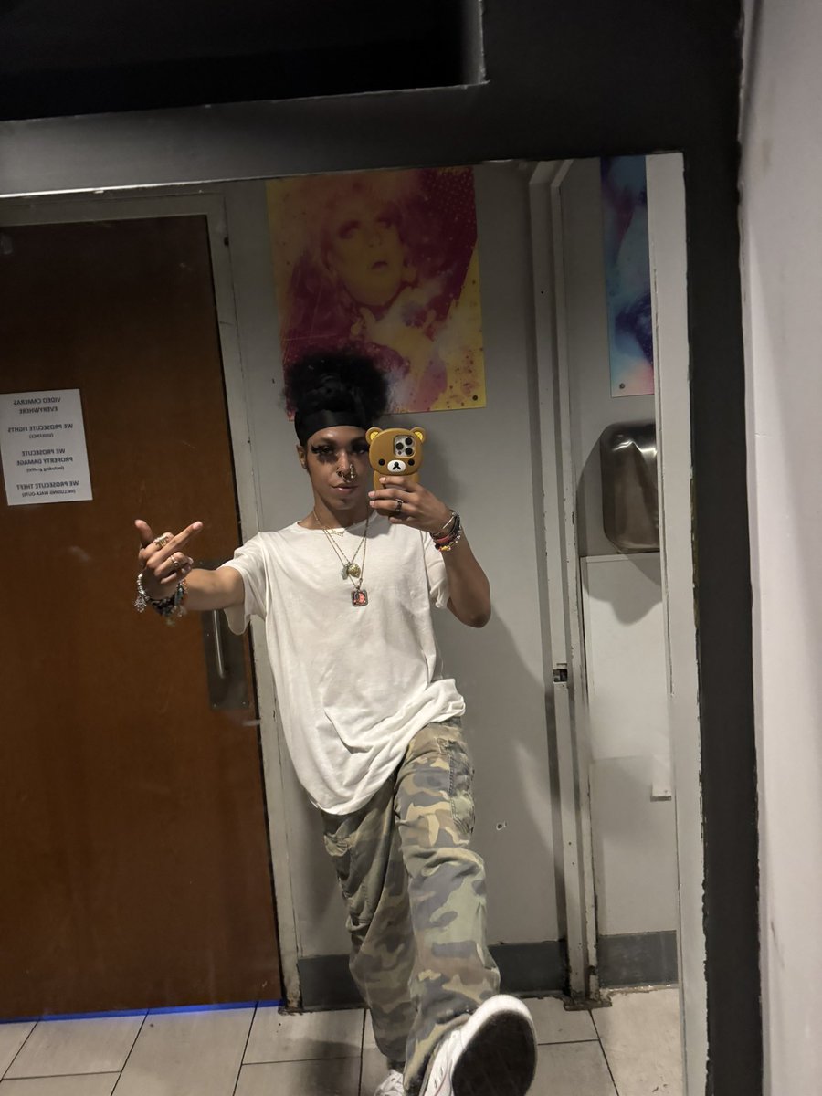 Ya favorite fem trade 🤣💞 #trade #LGBTQ