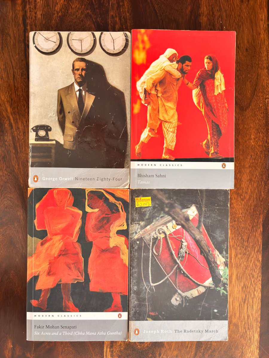 dhanushgopinath's tweet image. My Penguin Modern Classics with the grey spine and lovely covers. 

Hoping to make this a thread. 😊

#mybookcovers #penguinmodernclassics