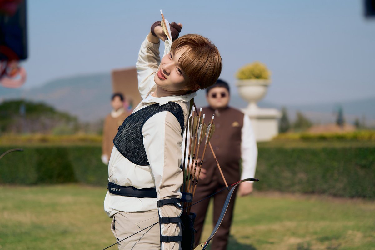 WonderNuNew's tweet image. น้องเล่นเองค่ะนอกจากฟันดาบอยากอวดฉากยิงธนู นุนิวยิงเป้าบินแบบเข้าเป้าจริงโนสแตนอิน นสดทุ่มเทกันสุด ๆ เพื่อเป็นตัวละครและให้ผู้ชมได้รับชมงานคุณภาพ

#ข้ามฟ้าเคียงเธอSeries
#TheNextPrince #NuNew