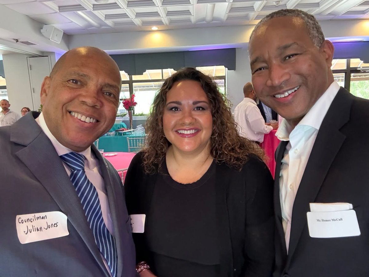 julianejonesjr's tweet image. Last Sunday, we celebrated Debbie Phelps and her incredible 50 years of service to Baltimore County students. From teacher to principal to Foundation President, she’s left an indelible mark on our schools. Thank you, Debbie, for your leadership and legacy!