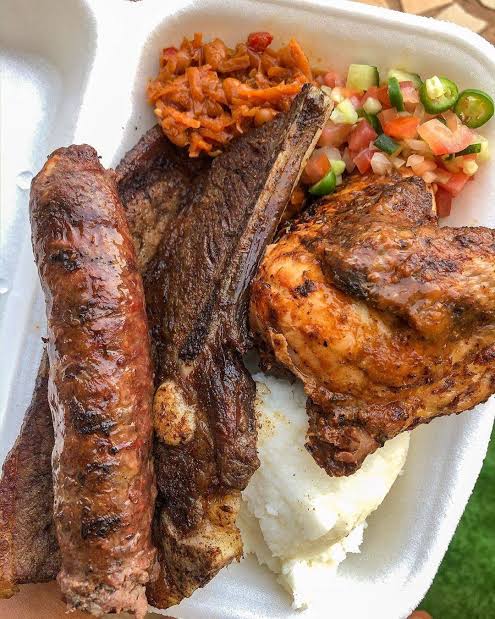 ELProjects_'s tweet image. Join us on a FREE Johannesburg Hiking Adventure✅
.
Transportation &amp;amp; Meals (R450)
.
#HappyFathersDay