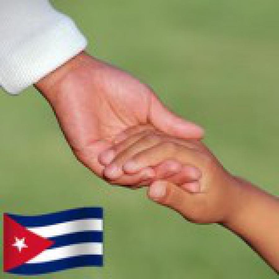 Felicitamos a todos los padres de #Cuba y a los de #SanctiSpíritusEnMarcha por su dedicación, sacrificio y ejemplo diario en la defensa de la Patria, el Socialismo y la Revolución. Les deseamos a todos un bonito #DíaDeLosPadres 
A mis compañeros de trabajo: Gracias por tanto!  ❤️