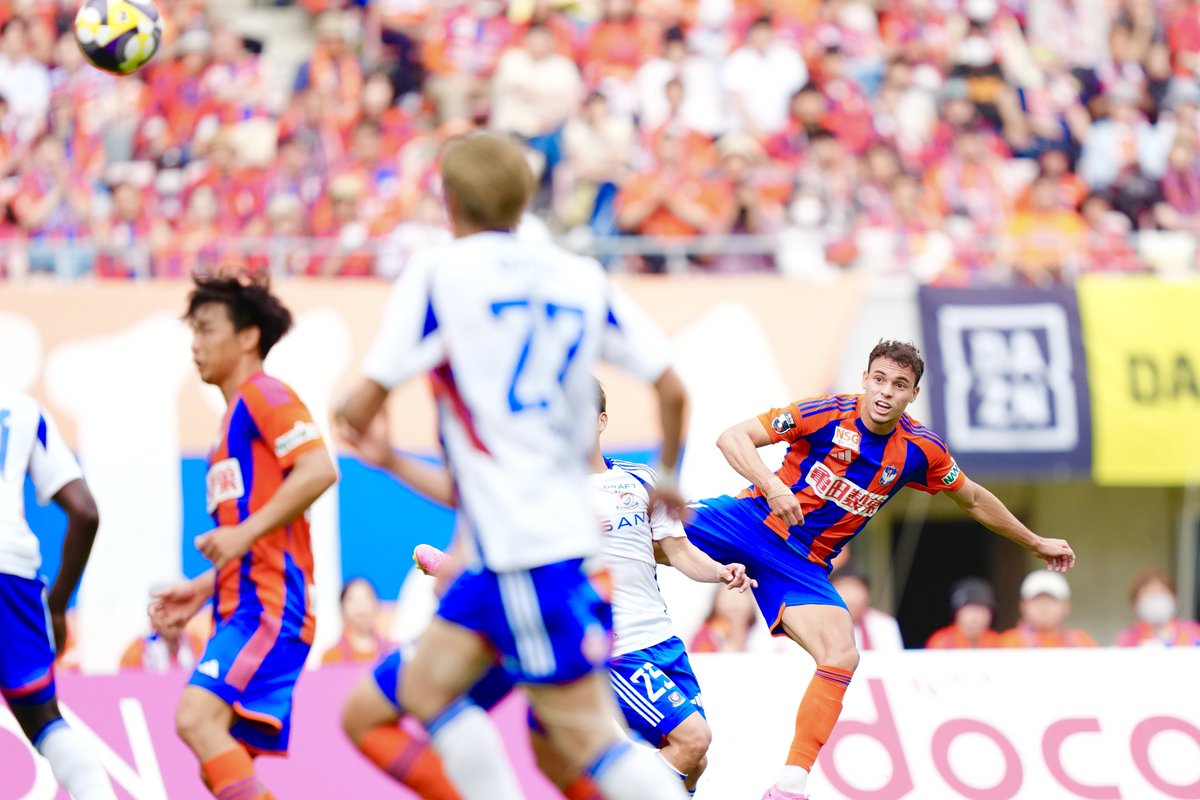 albirex_pr's tweet photo. 🧡🦢💙

#新潟 先制😆
#ダニーロゴメス 選手が左足で決めた🔥
強く激しく誇りを胸に戦え‼️
蹴散らせ🌪️蹴散らせ🇧🇷

🧡🦢💙

#DAZN➡️ https://t.co/TXEcE7LIeu
#albirex #アルビレックス新潟 https://t.co/VVZWwGTUqV