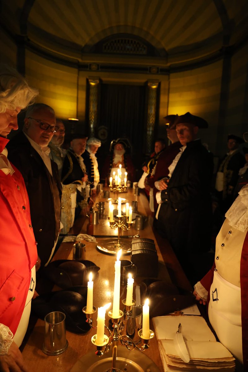 SolomonUGLE's tweet image. What’s the most interesting ceremony you have come across, and why?
While Emulation is incredibly popular, Lodges can choose their own, even ones dating back 300 years, rule 155 for those looking!
Want to emulate what we know? Then read the rest here: solomon.ugle.org.uk/mod/resource/v…