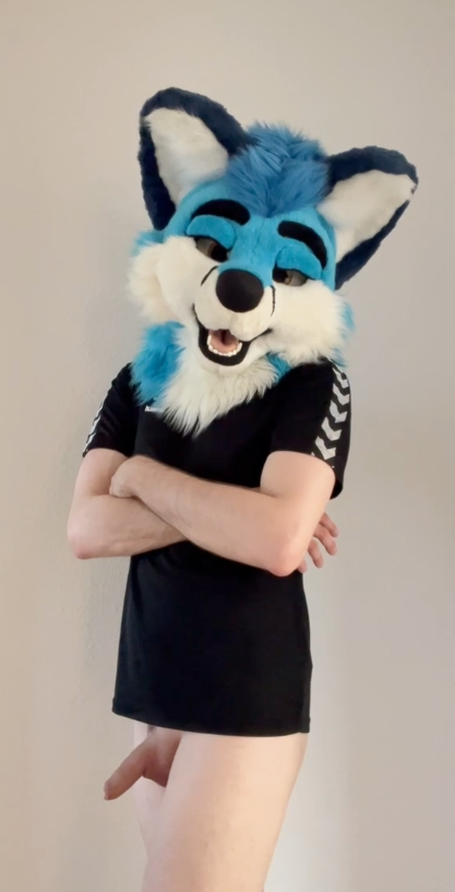 UnfurredFolf's tweet photo. What's up? Only natural https://t.co/vWVBCThJBg
