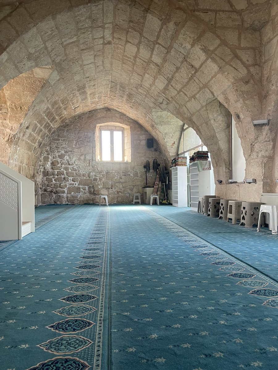 GÛNÛN SÖZÛ . . . 

Biliriz ki bâki mülk olan ibadet Hakk'a niyâzdır,
Bütün dünya senin olsa malın üç beş arşın bezdir...

Âşık Sûmmanî