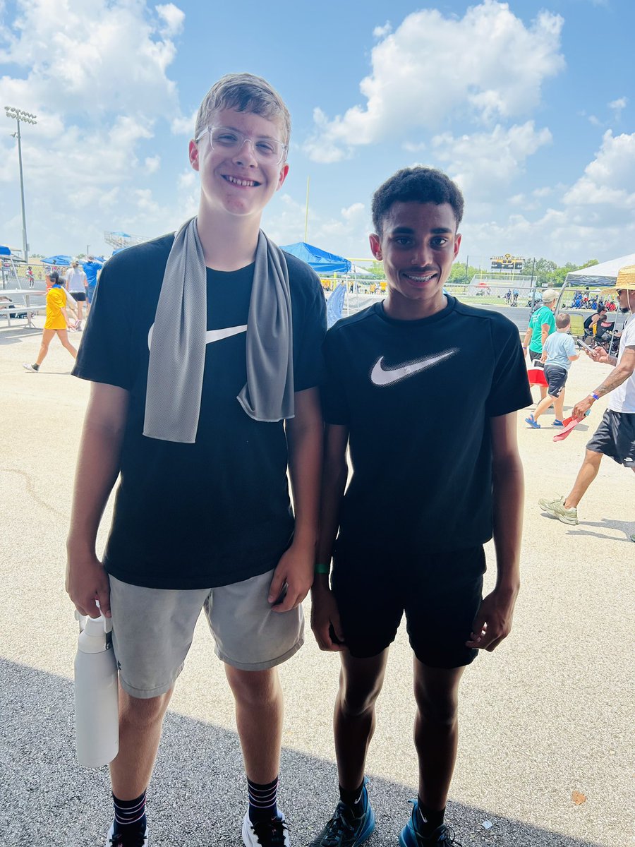 webbmurphy's tweet image. These best buds met up in Gatesville for some summer track &amp;amp; had a great day!

Mason Murphy
8th grader- Sweetwater
Shot put- 40’1” (1st place/PR)
Discus- 111”3” (1st place)

JC Deeds
8th grader- Goldthwaite 
HJ- 5’2” (1st place/PR)
LJ- 18’0” (1st place/PR)
300h- 49.2 (2nd place)