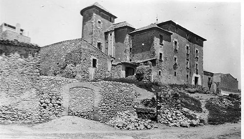 El rescat pels presoners de Tévar (1090) va ser COLOSSAL: equivalia a 3 anys d'impostos dels comtats catalans.
Deodat Bernat, senyor de #Cubelles, va empenyorar fins als castells per pagar-lo.
⚔️Com va marcar això la crisi feudal? 
#HistòriesdeCunit #Cunit
buff.ly/YOfSzRJ