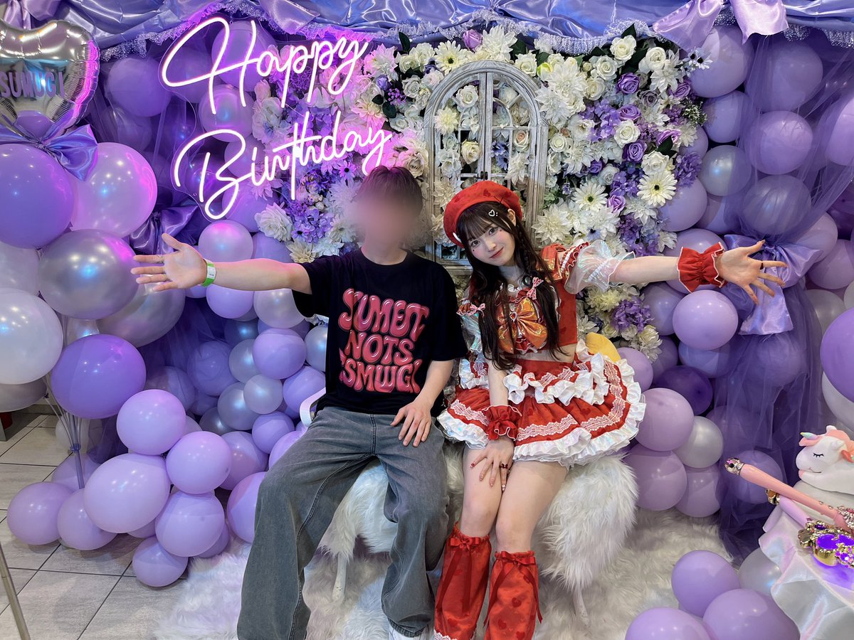 nnnnttff's tweet photo. つむさん生誕祭✨️
緊張も不安もあっただろうけどまずは本当におつかれさまだよ！
こんなに素敵なライブを一緒に過ごせて幸せでした
つむさんが楽しそうな姿が見れただけで癒されたしそれが1番嬉しかったよ☺️
本当に幸せな時間をありがとう〜！ https://t.co/bvF8Ze9iKs