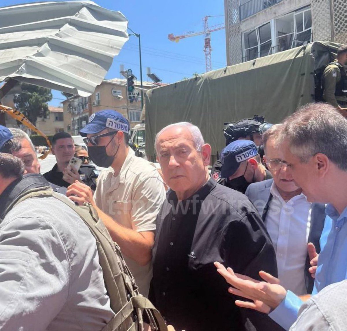 jacksonhinkle's tweet photo. 📍🇮🇱 “Oh fuck” - Netanyahu, probably https://t.co/FmdlVgJjLP