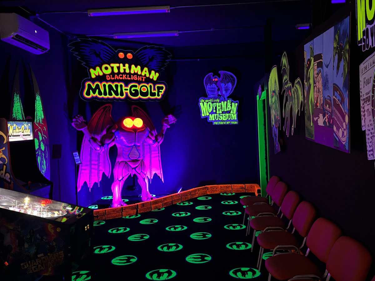 Looking for a creepy, fun Father’s Day idea? 🛸⛳
We visited the Mothman Blacklight Mini Golf Course in Point Pleasant, WV — right next to the Mothman Museum!
🎥 Check out our full video of this glowing, cryptid-themed adventure: Link in comments!
#Mothman #MiniGolf #FathersDay