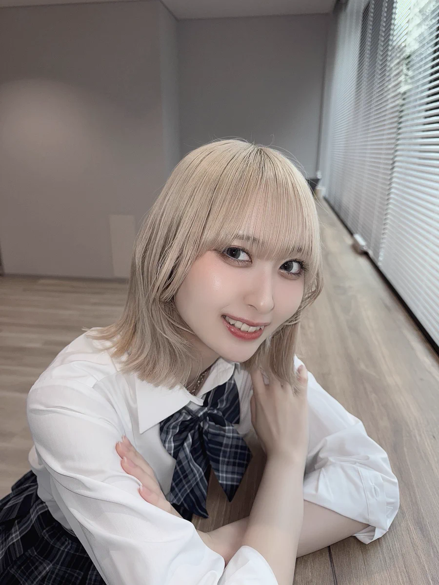 ≠ME 川中子奈月心 生写真 直筆 喝采パレード 7周年 チュウ 川中子奈月