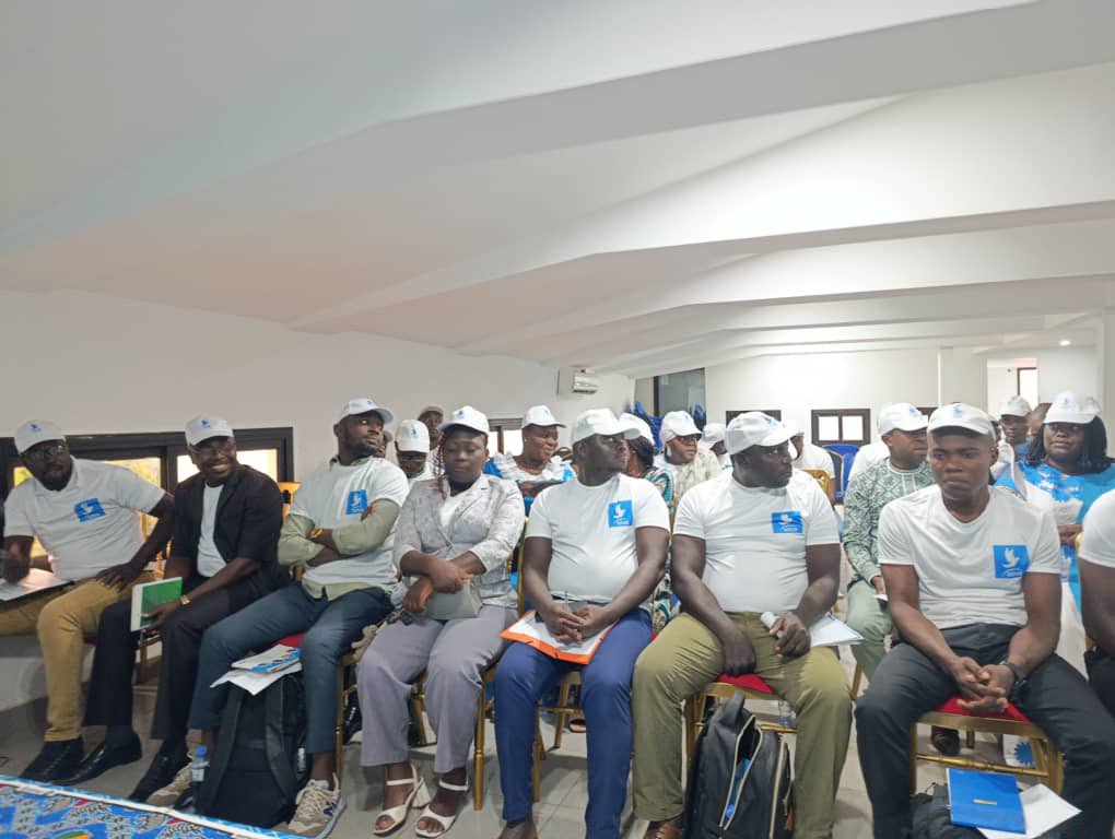 Ce Samedi 14 juin 2025, au siège du parti #UNIR à Lomegan , s’est tenue la sensibilisation des jeunes des sections #MJU d’Agoè - Nyivé sur le Projet d’Orientation et de Découverte Professionnelle), organisée par Monsieur DAROU Mabourouk , Directeur de l’association Conseil des