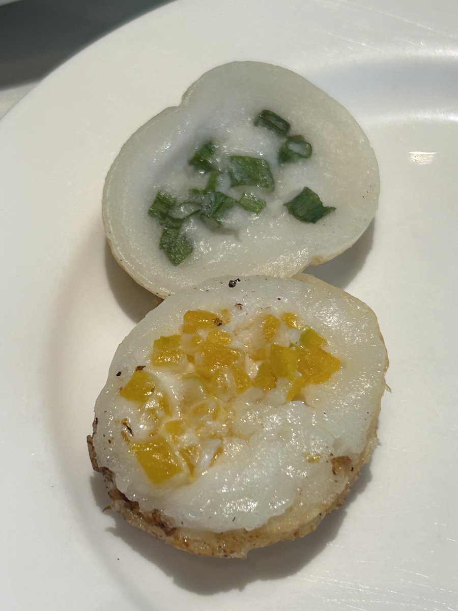 Graupix's tweet photo. El @lebuaHotels es un destino gastronómico en sí mismo, os comparto todos los detalles mi experiencia: https://t.co/T2HlrV8XuD #lebua #worldsfirstverticaldestination
#GraupixBangkok https://t.co/iZtPfOsjF7