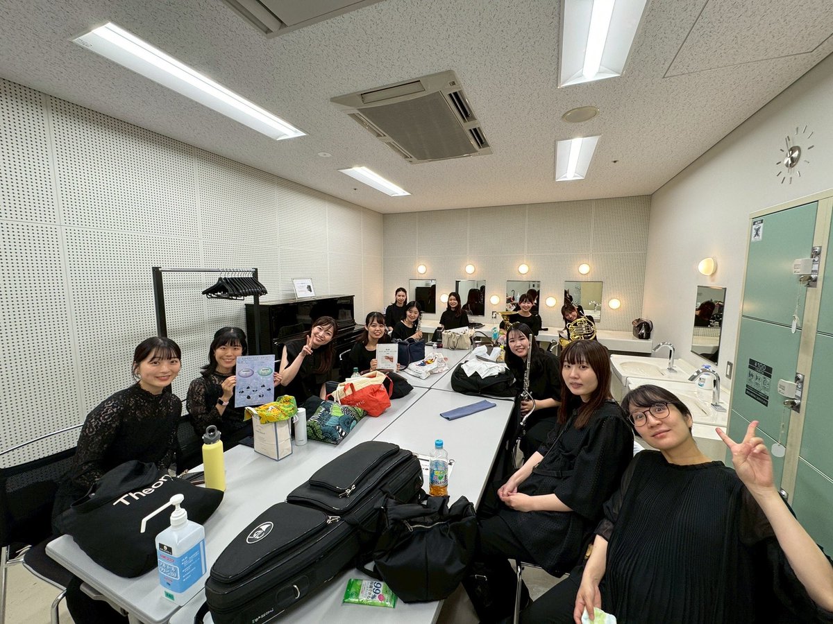 Chu_nnnn's tweet photo. 国立の仲間と久しぶりに会えました💗みんな大人になってたけどみんな変わらない！懐かしい気持ちで楽しい1日でした🥰 https://t.co/UPSQmZVkWb