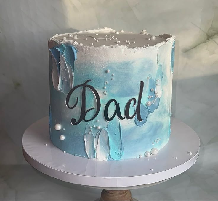 LabelMoodSocial's tweet photo. 💐Happy Father’s Day to the one I admire,
Your quiet strength will always inspire.
With love and thanks for all you do,
The world’s a better place because of you.
#fathersday #happyfathersday #mood #society https://t.co/FMjX0lNTkx
