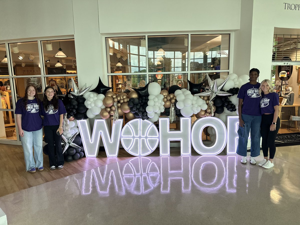 Skylar Walden (@skylarwalden14) on Twitter photo Had a great time volunteering with <a href="/WBHOF/">WBHOF</a> and attending the induction ceremony!! Always supporting Womenβs Basketball!! Congratulations to the class of 2025!! <a href="/TKALadyLionsWBB/">TKA Lady Lions Basketball</a> <a href="/EastTNAir/">East TN Air (Campos)</a> <a href="/livloveday_21/">ππ₯π’π―π’π ππ¨π―ππππ²</a> <a href="/KyleYoung_20/">KyleYoung</a> <a href="/jennybitounou/">Jenny Bitounou</a> Had a great time volunteering with <a href="/WBHOF/">WBHOF</a> and attending the induction ceremony!! Always supporting Womenβs Basketball!! Congratulations to the class of 2025!! <a href="/TKALadyLionsWBB/">TKA Lady Lions Basketball</a> <a href="/EastTNAir/">East TN Air (Campos)</a> <a href="/livloveday_21/">ππ₯π’π―π’π ππ¨π―ππππ²</a> <a href="/KyleYoung_20/">KyleYoung</a> <a href="/jennybitounou/">Jenny Bitounou</a>