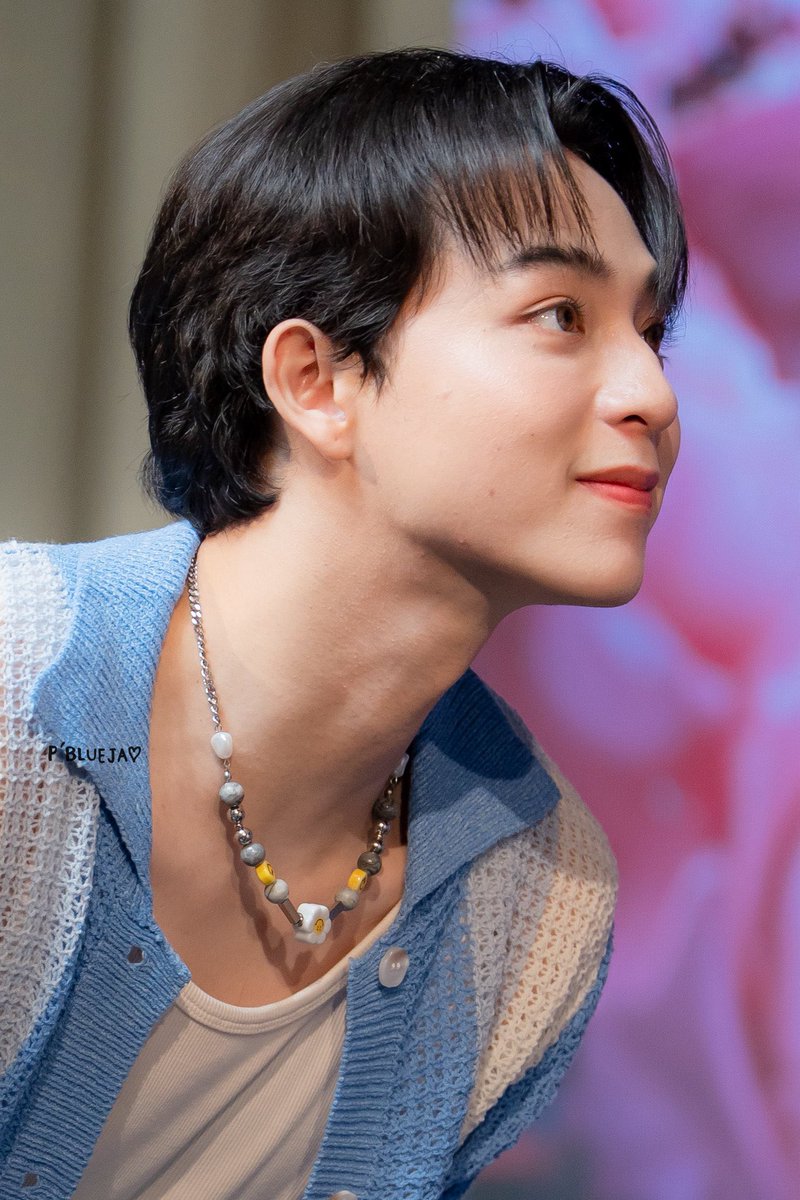 Nxngkhein's tweet photo. ใครไหวไปก่อนเลย 😭 ทิ้งกูไว้ตรงนี้แหละ ขอชื่นชมความสวยของเธอขาก่อน ฮือออออ อยากเป็นแฟนเธอค่ะคนดี 🤧 https://t.co/tUXh5uEgJ8