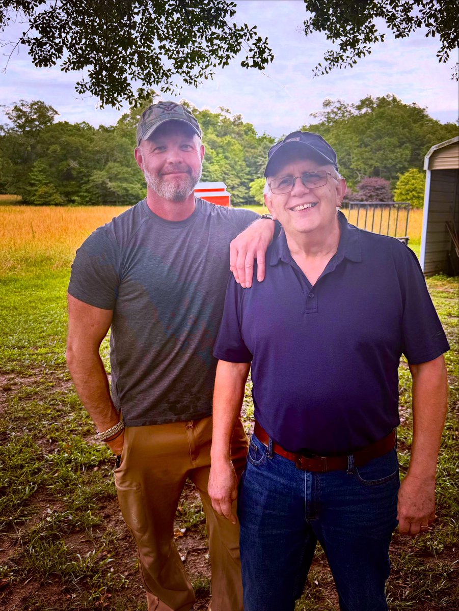 sdcoile's tweet image. In my worst failures, mistakes and disappointments, I never once thought “I hope no one tells Daddy”.
My first thought was always “I need to call Daddy.” 
He never waited for the cleaned up, finished out version of me; he loved me right where I was at. 
He’s loved me the same way…