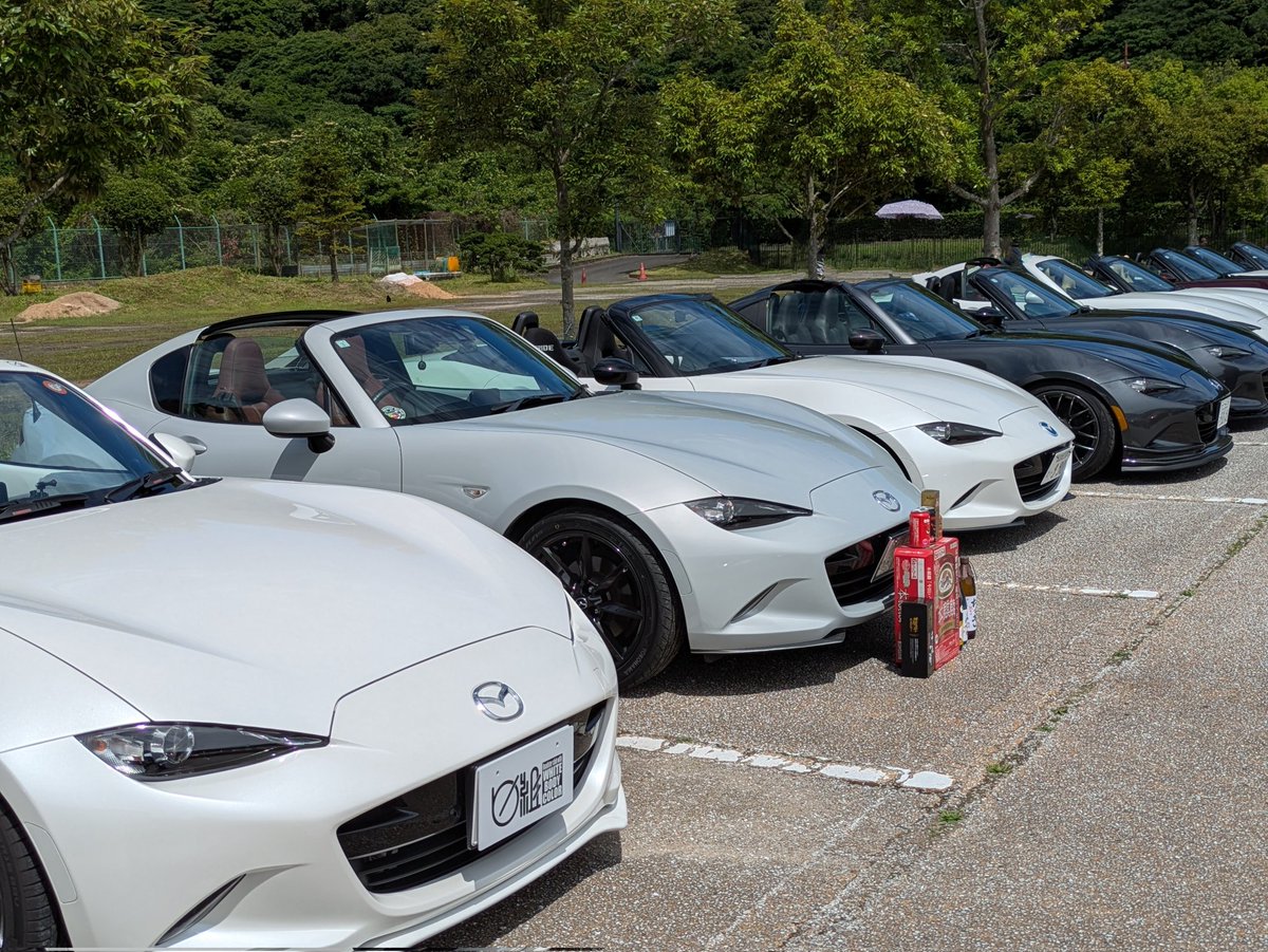 Ohakitaロードスターミーティング。
50台前後が参加。日差しが強く初夏の陽気でしたが、いつもながら楽しい1日でした♪
#OBHR
#ohakita
#ロードスター
#ロードスターnd 
#mazda 
#ロードスターがある生活 
#マツダ乗りと繋がろう 
#ロードスター乗りと繋がろう2025