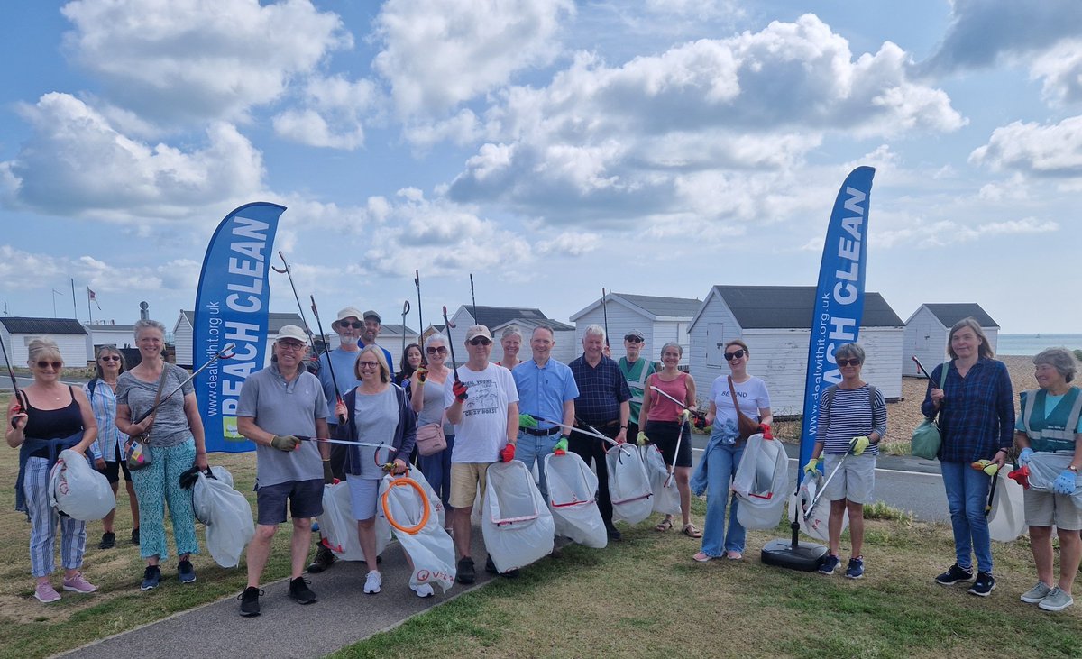 Thank you to our 25 volunteers on today's Walmer Beach Clean. Beach was in good condition but we still found 7 bags of rubbish.

Our next beach clean is during Deal Regatta week meet at Deal Castle prom at 4pm Sunday 27th July

#beachclean