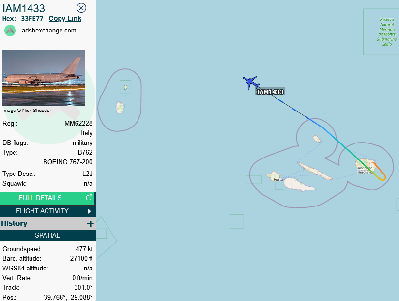 SirListenalot's tweet photo. Italian #B762 #33FE77 #IAM1433 airborne from Lajes with one (or more) #F35 #IAM3201, all bound for Andrews https://t.co/7eCDybrk1h