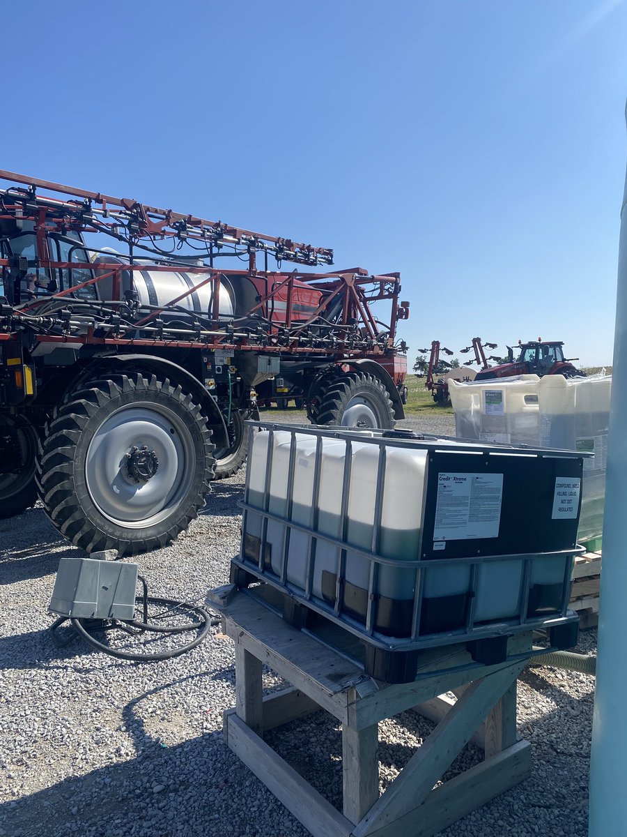 As post emergent soybean spraying ramps up remember to follow proper mixing order with Enlist 1 herbicide.  It is CRUCIAL to follow proper mixing order to avoid chemicals salting out in the tank. Never mix Enlist 1 and Glyphosate concentrates together!
